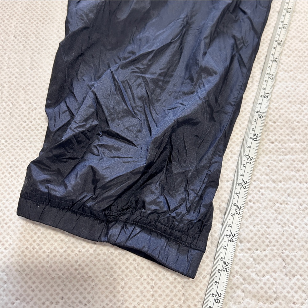 Free People Movement Tell Me About It Gray Nylon Cargo Jogger Crop Pants Sz L - Picture 13 of 13